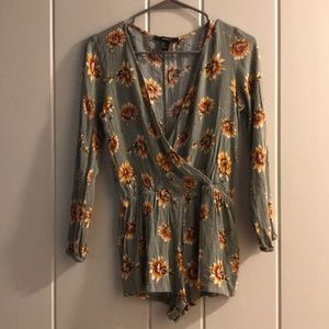 F21 long sleeve romper